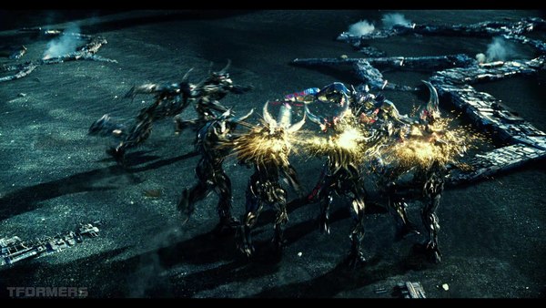 Transformers The Last Knight Theatrical Trailer HD Screenshot Gallery 747 (747 of 788)